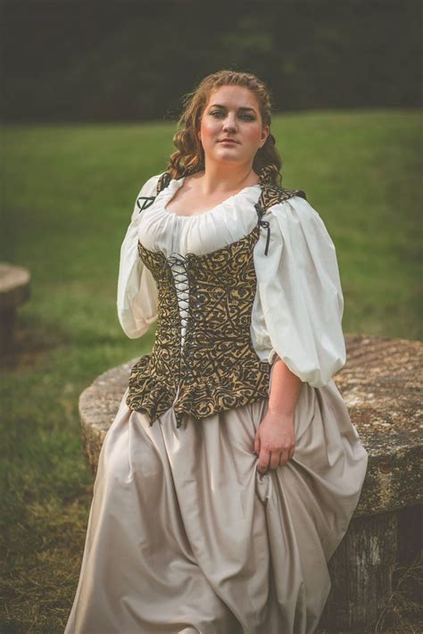 plus size renaissance costumes